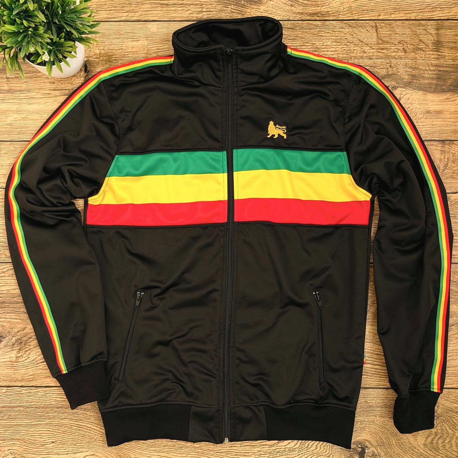 Red Gold & Green Trainer